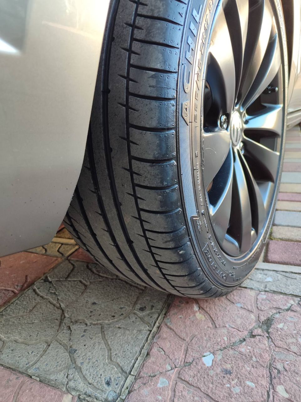 Volkswagen Passat CC - фото 34