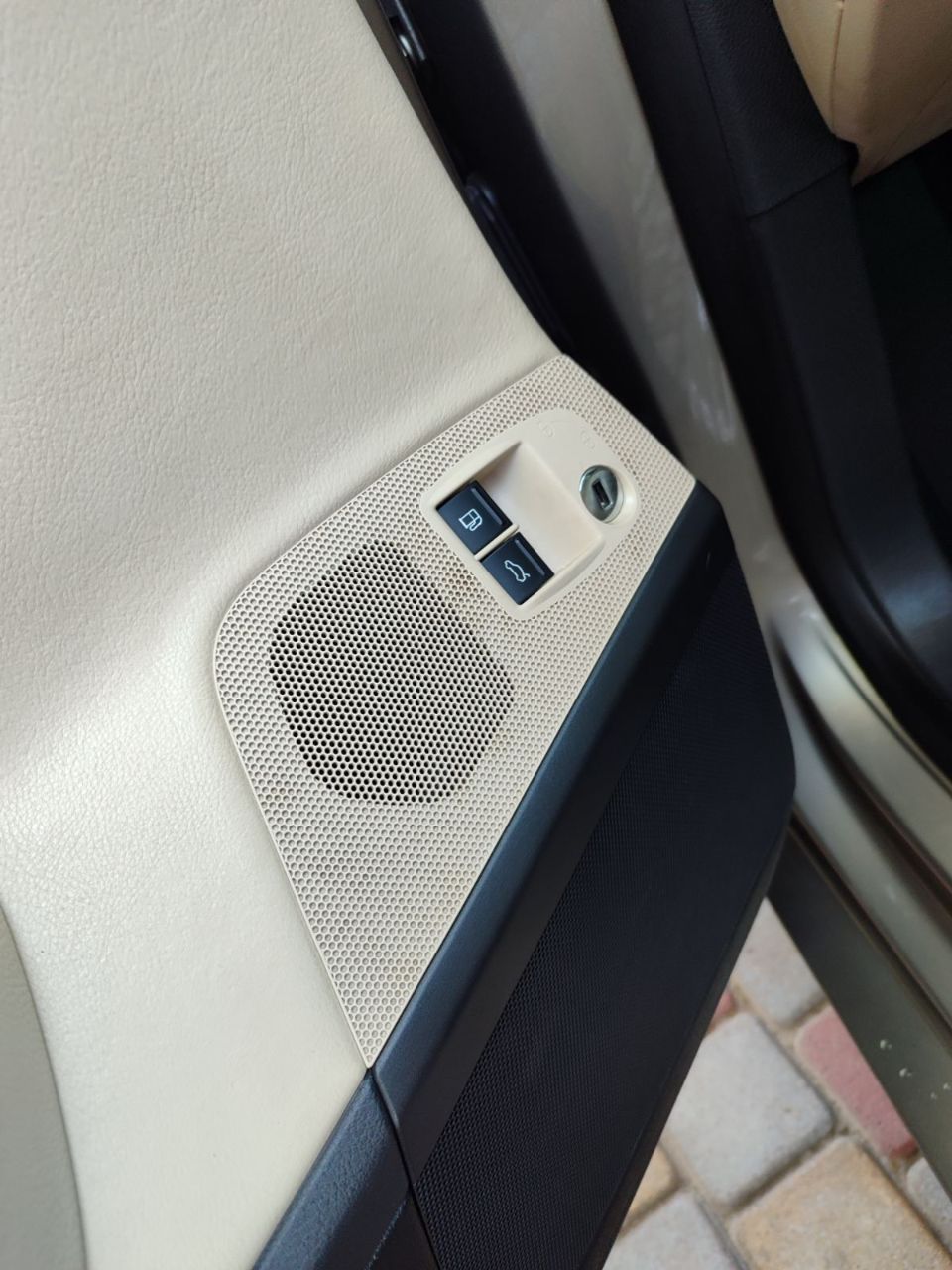 Volkswagen Passat CC - фото 28