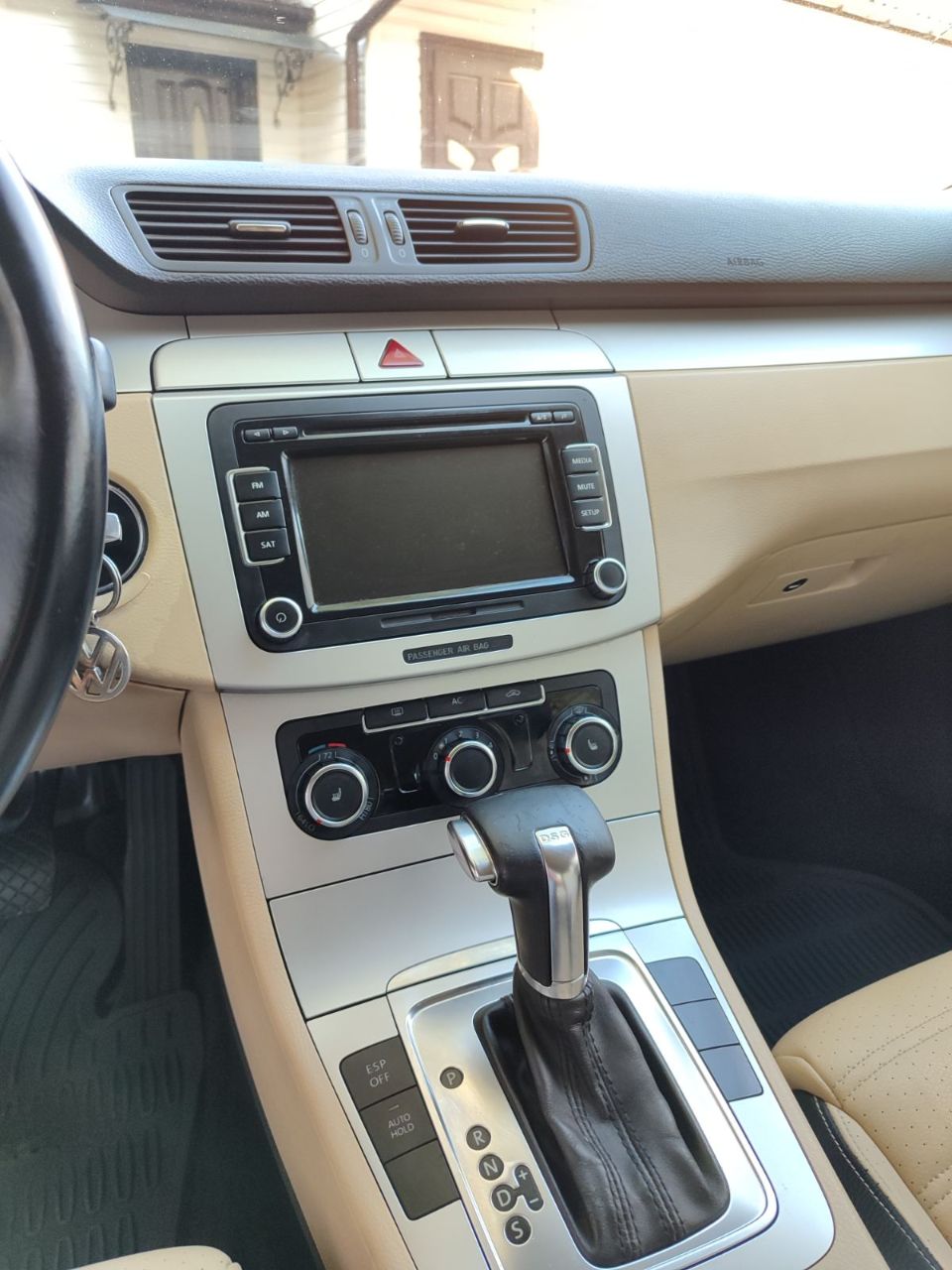 Volkswagen Passat CC - фото 27