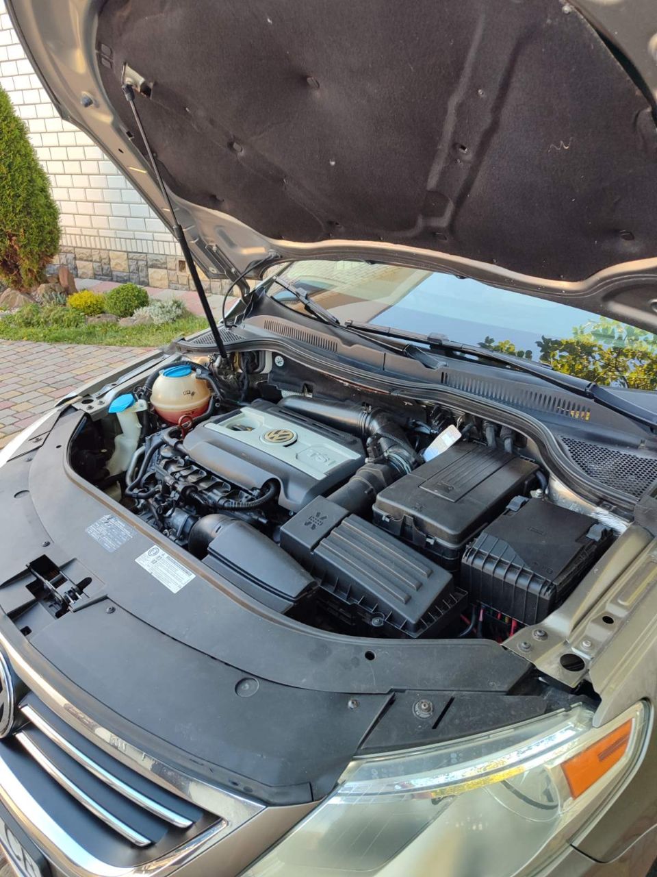 Volkswagen Passat CC - фото 21