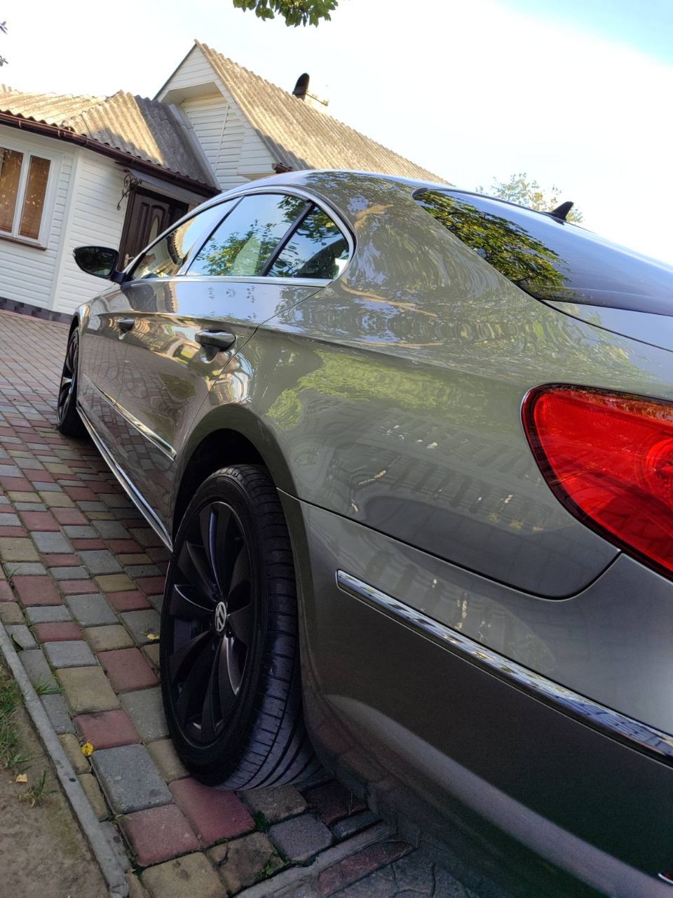 Volkswagen Passat CC - фото 7