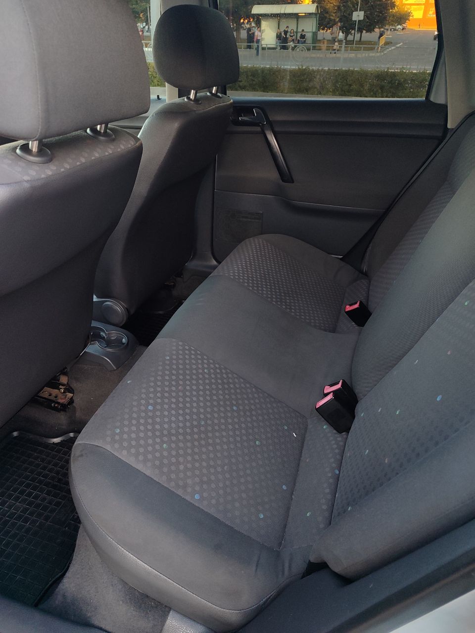 Volkswagen Polo - фото 11