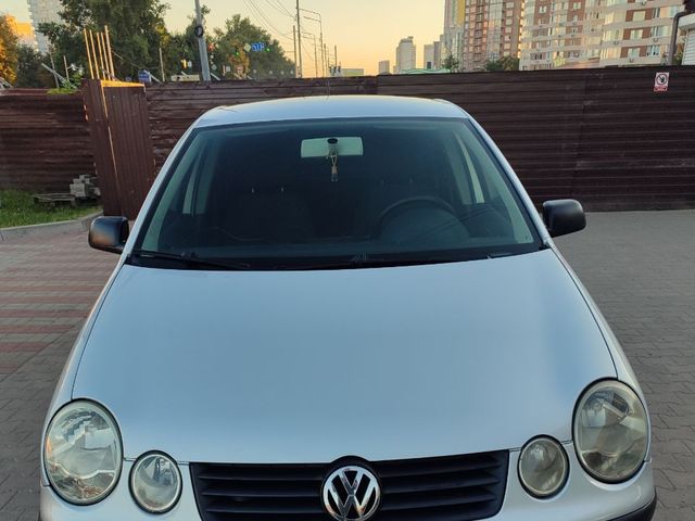 Volkswagen Polo - фото 1