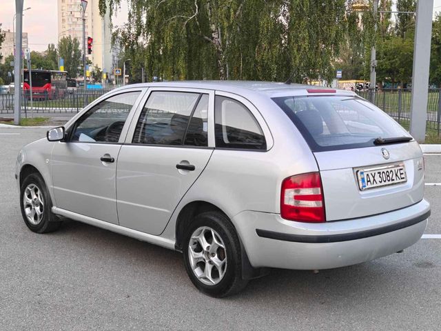 Skoda Fabia - зображення 4