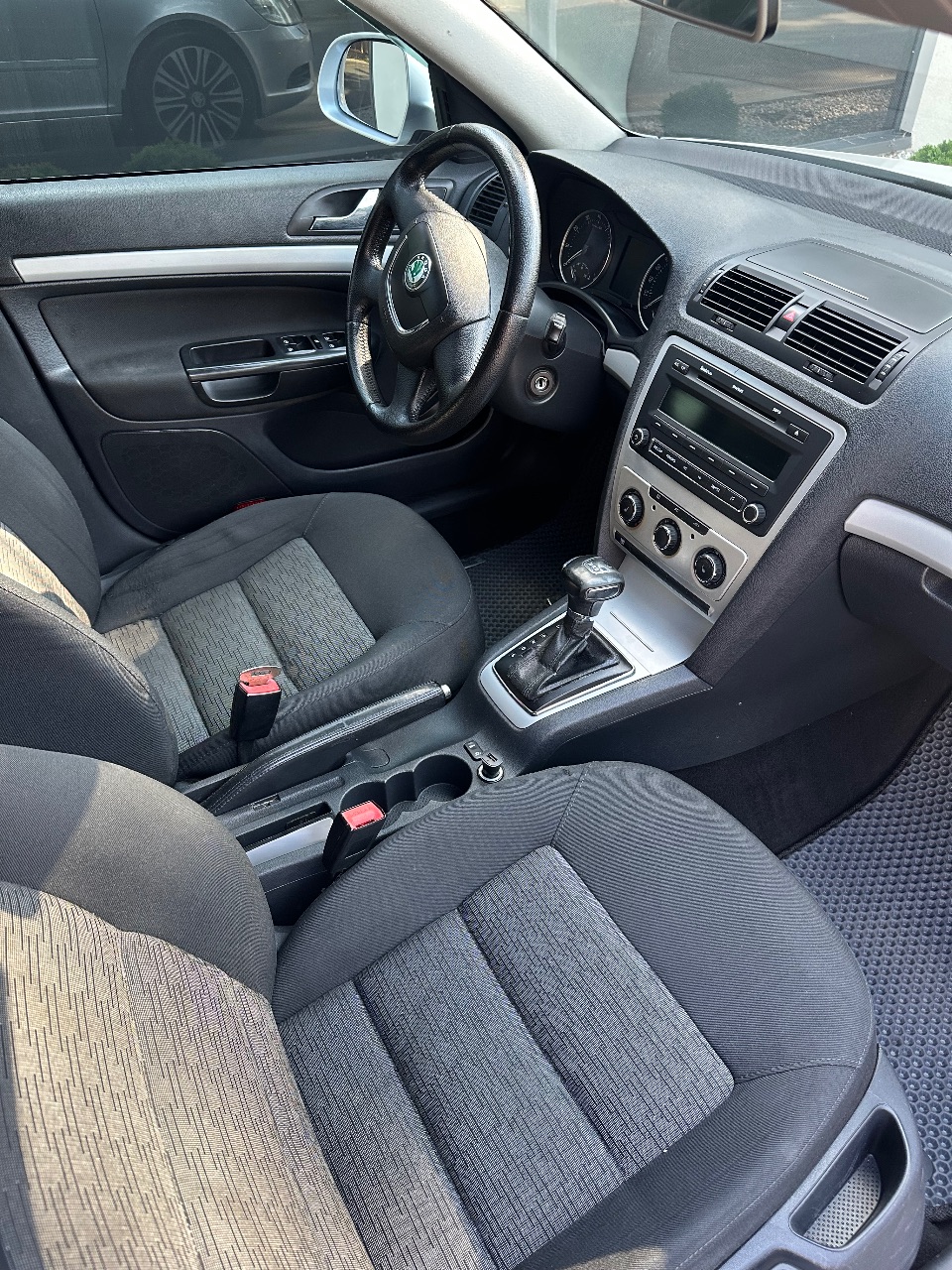 Skoda Octavia - фото 24