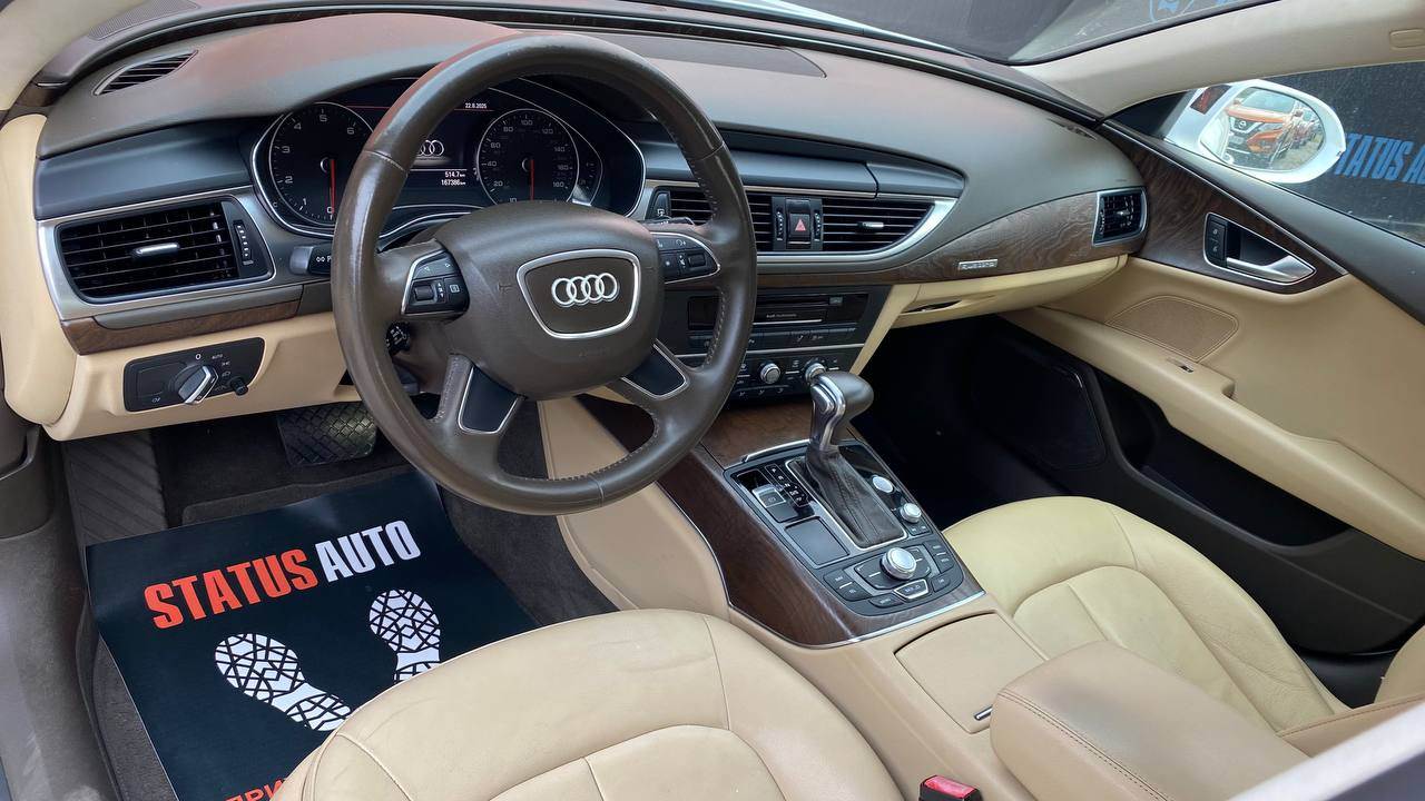 Audi A7 - фото 14