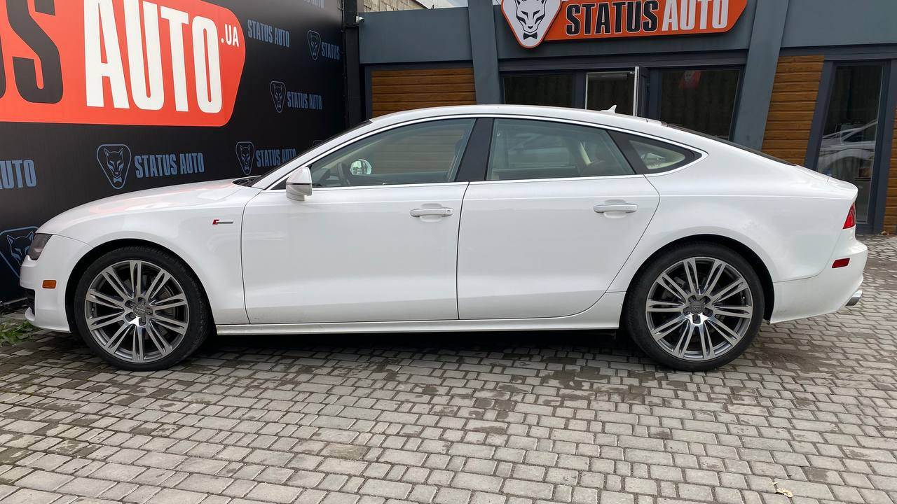 Audi A7 - фото 9