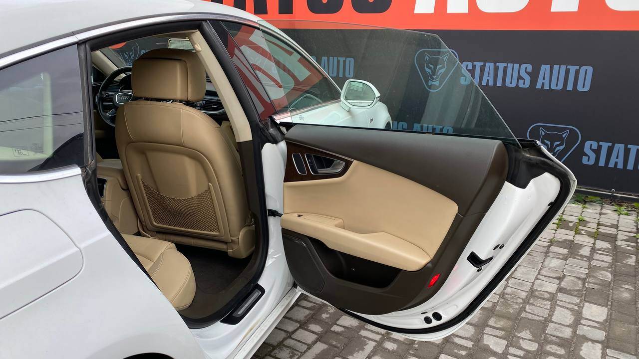 Audi A7 - фото 31