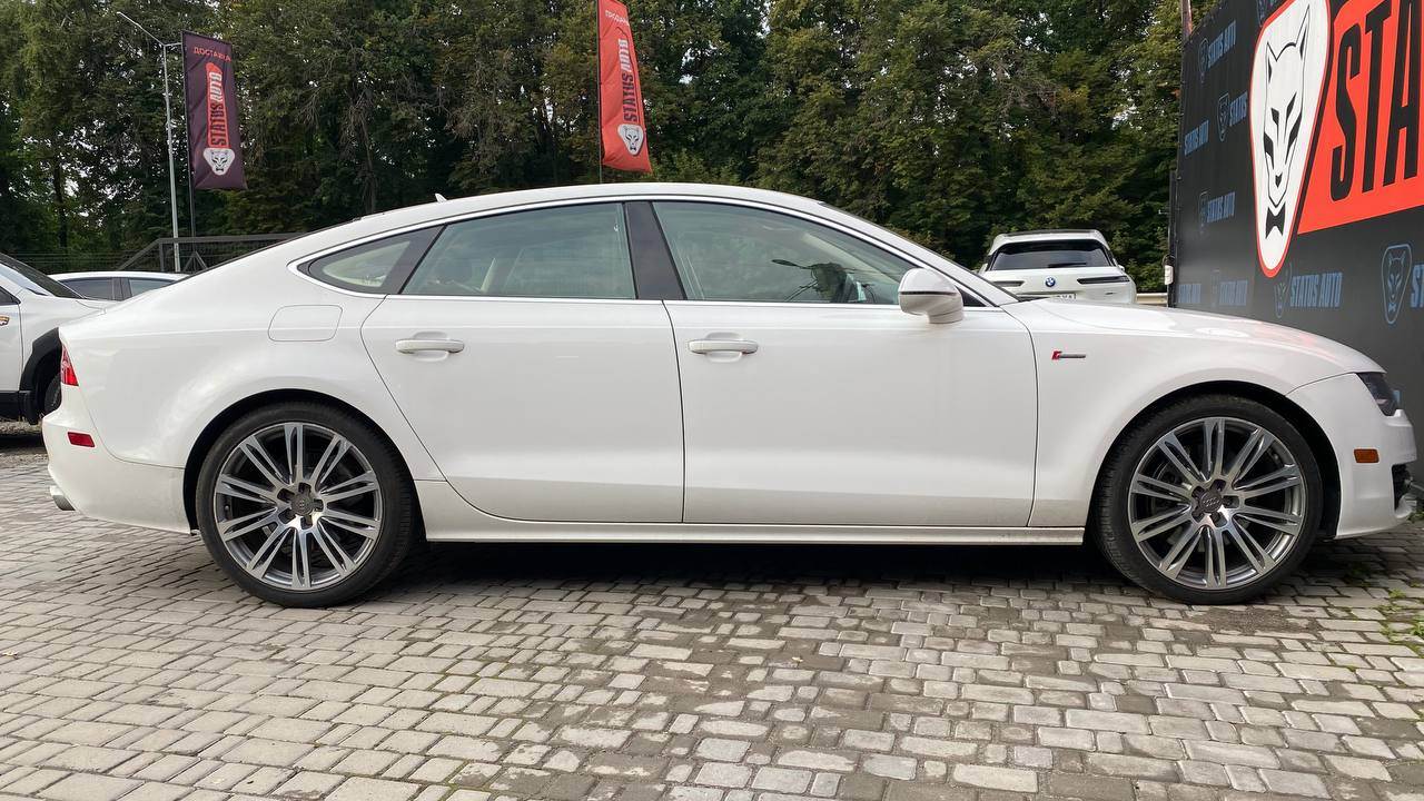 Audi A7 - фото 10