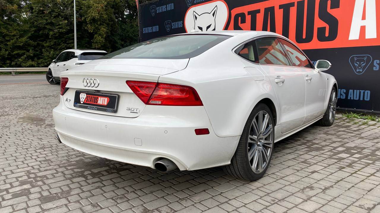 Audi A7 - фото 6