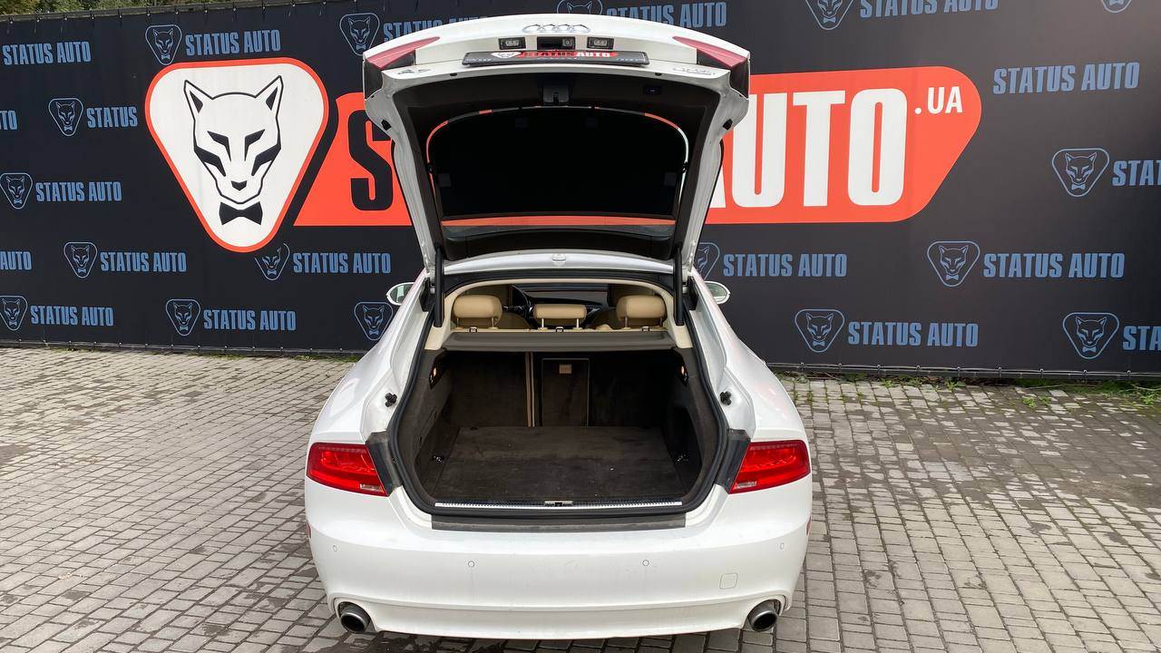 Audi A7 - фото 11