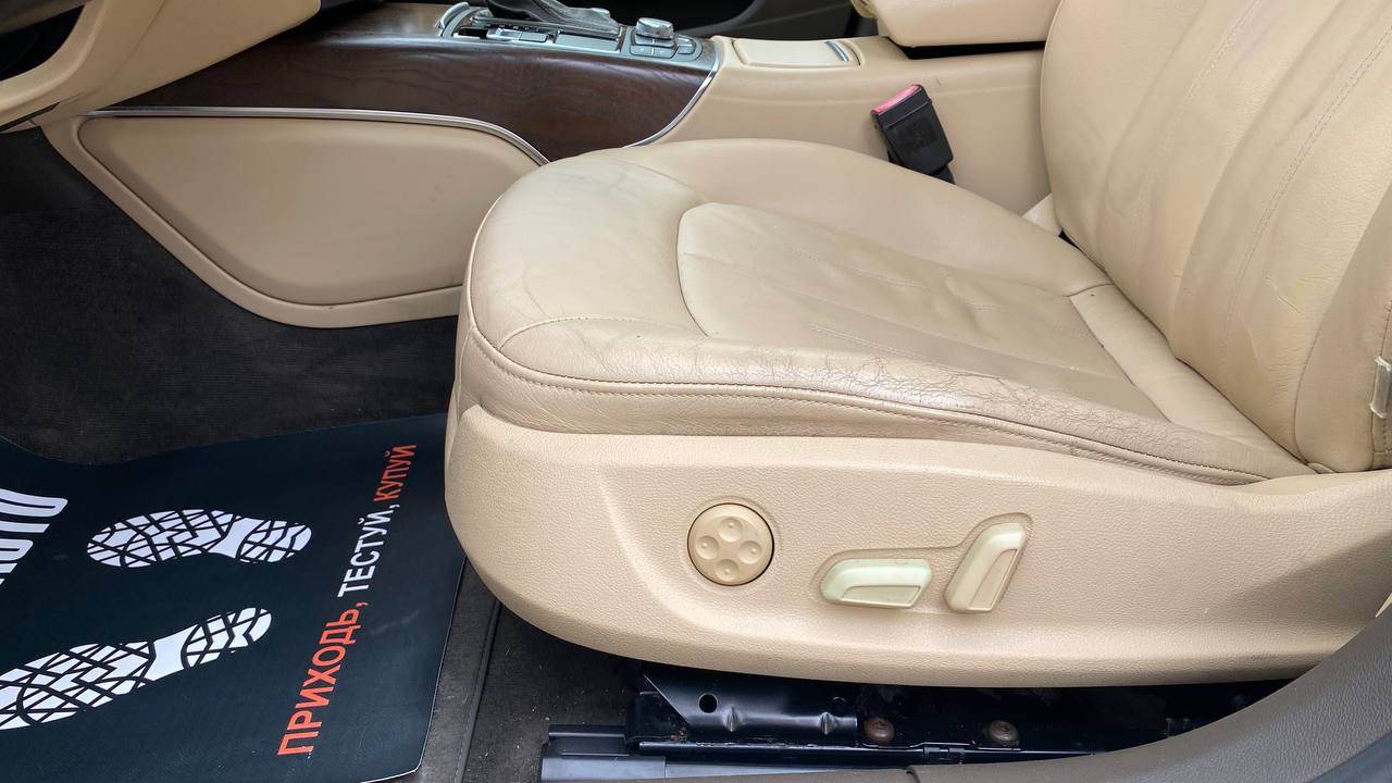 Audi A7 - фото 17