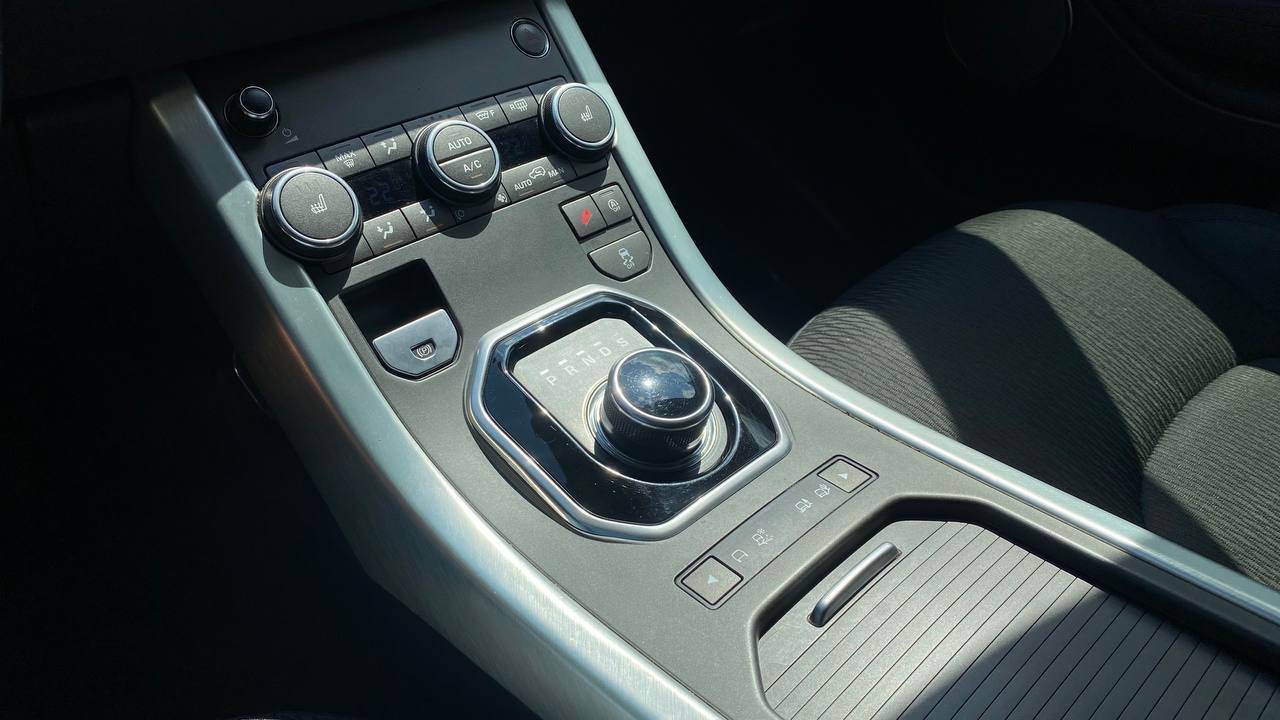 Land Rover Range Rover Evoque - фото 21