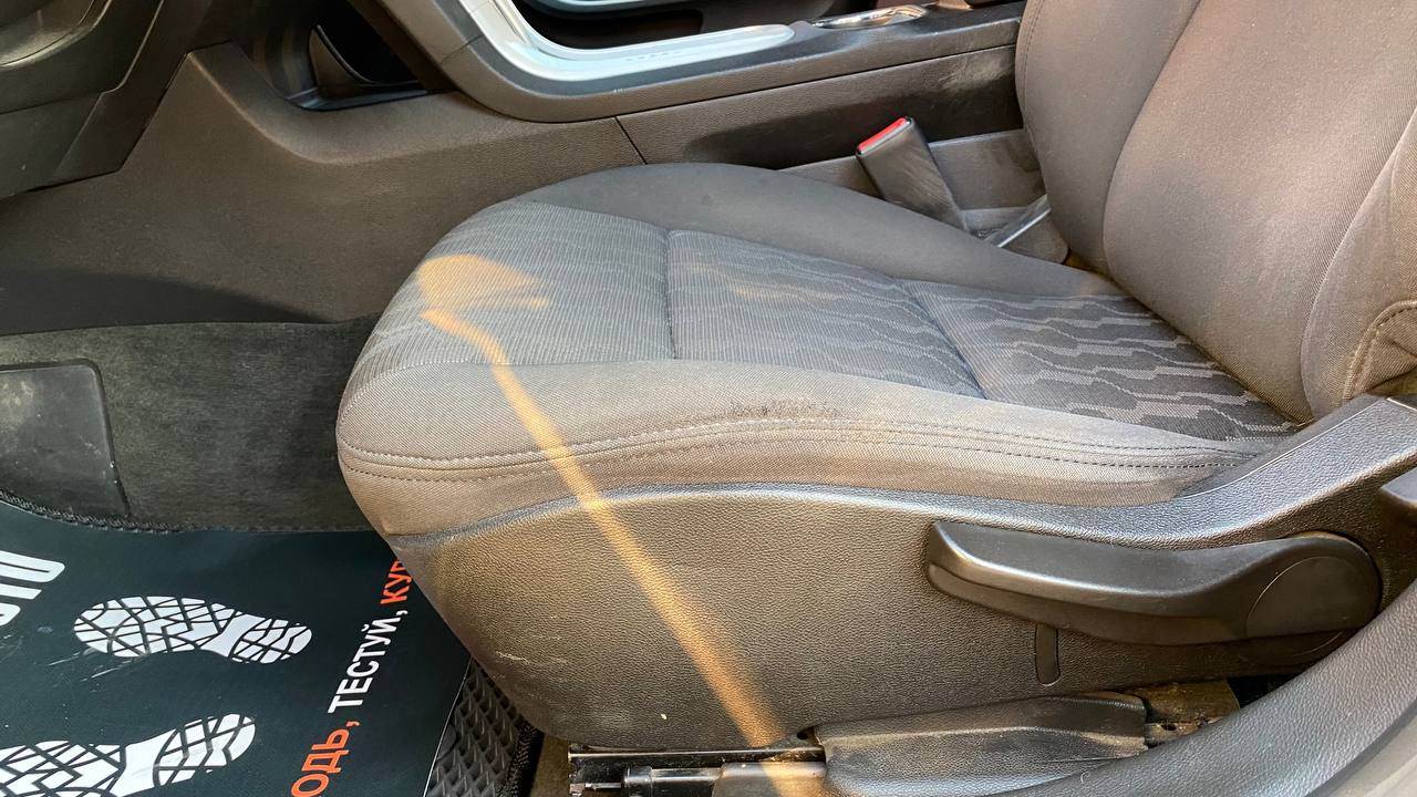 Chevrolet Volt - фото 16