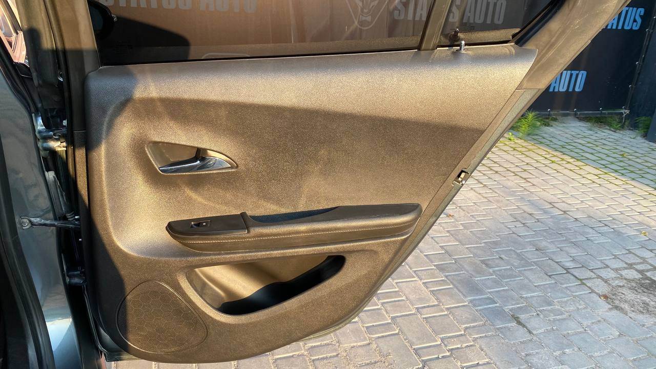 Chevrolet Volt - фото 32