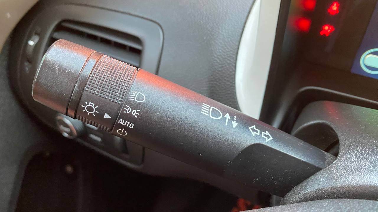 Chevrolet Volt - фото 25