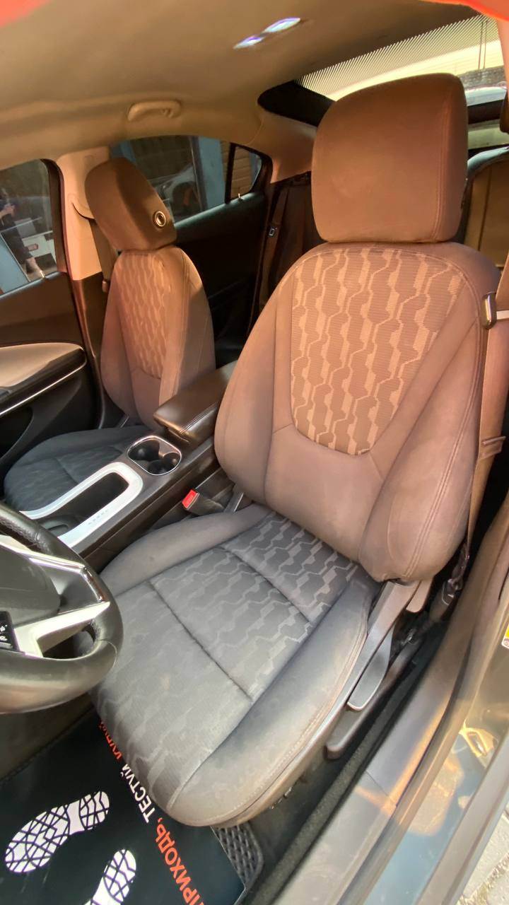 Chevrolet Volt - фото 17