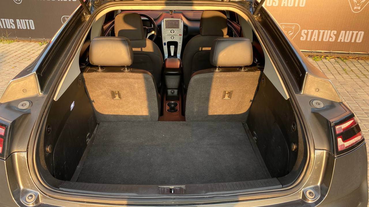 Chevrolet Volt - фото 12