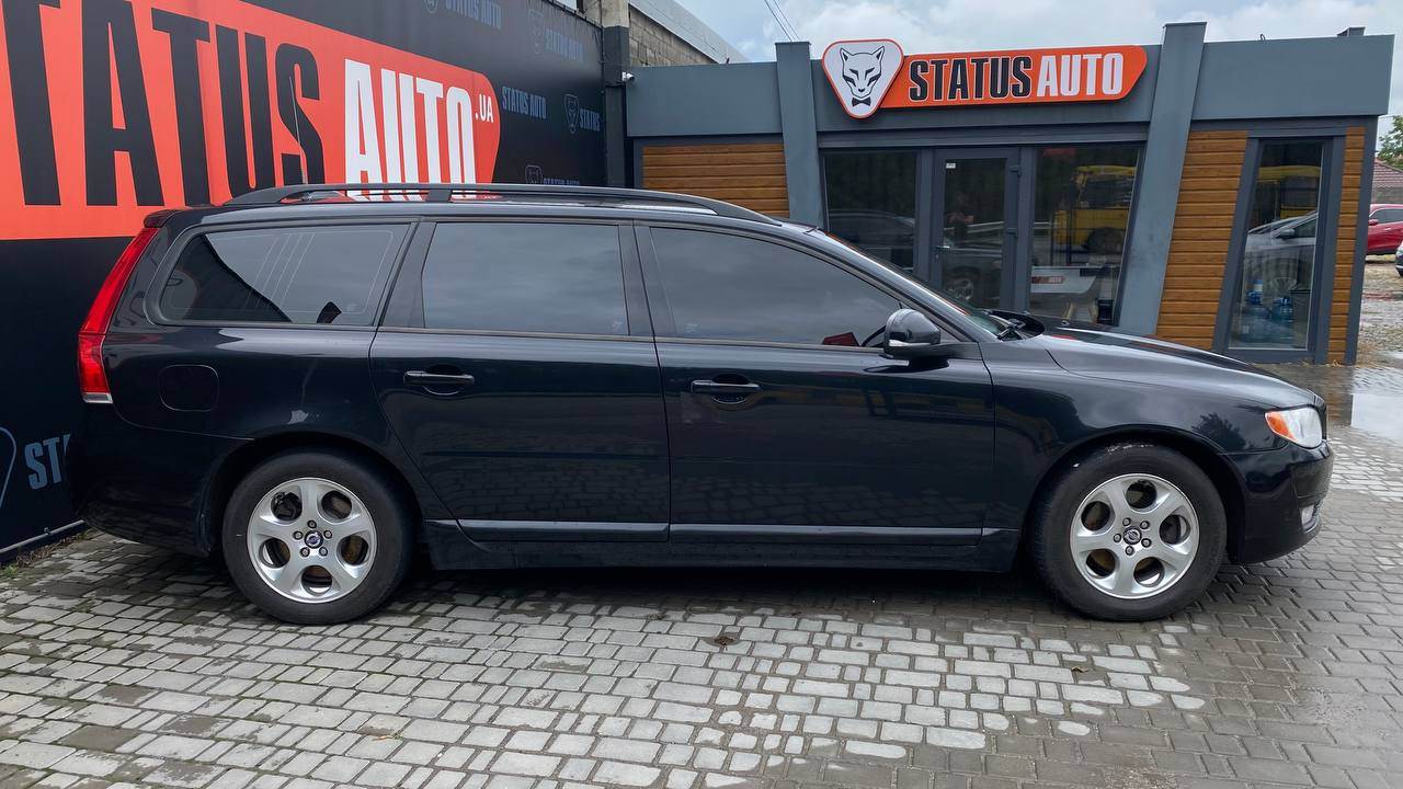Volvo V70 - фото 4