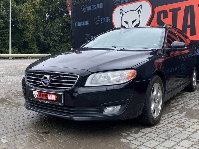 Volvo V70 - фото 1