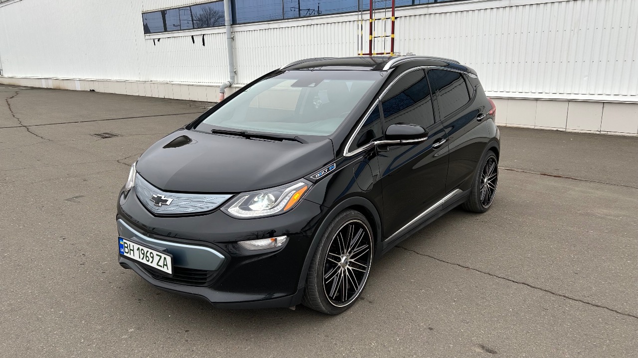 Chevrolet Bolt - фото 13