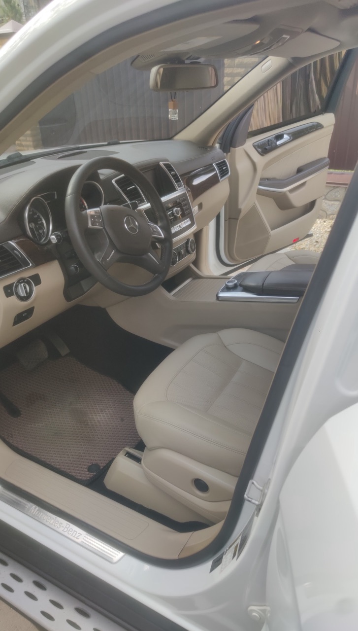 Mercedes-Benz GL-Класс - фото 39