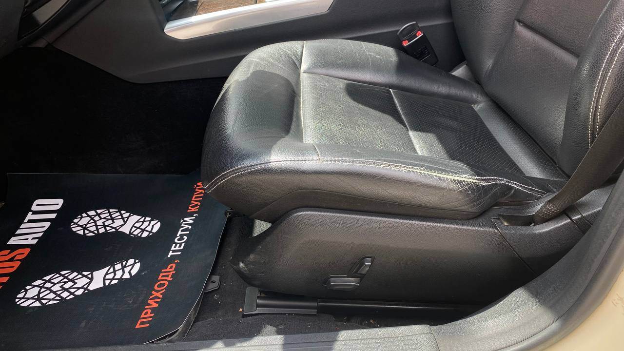 Mercedes-Benz E-Класс - фото 16