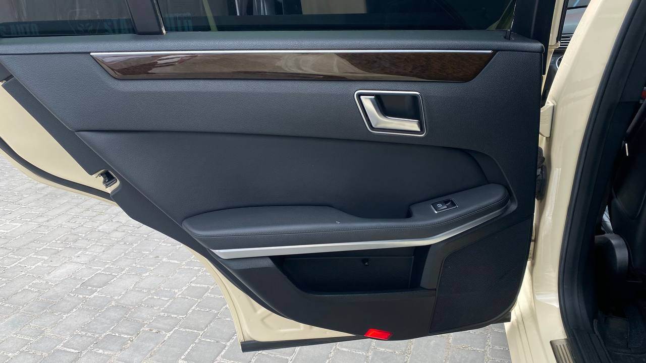 Mercedes-Benz E-Класс - фото 27