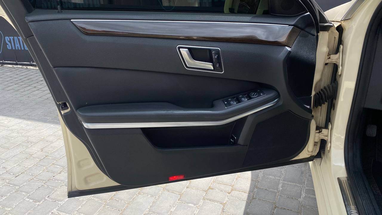 Mercedes-Benz E-Класс - фото 15