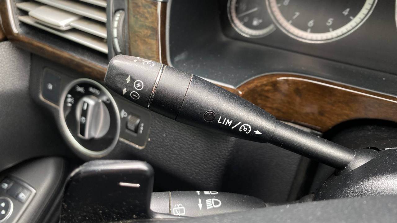 Mercedes-Benz E-Класс - фото 24