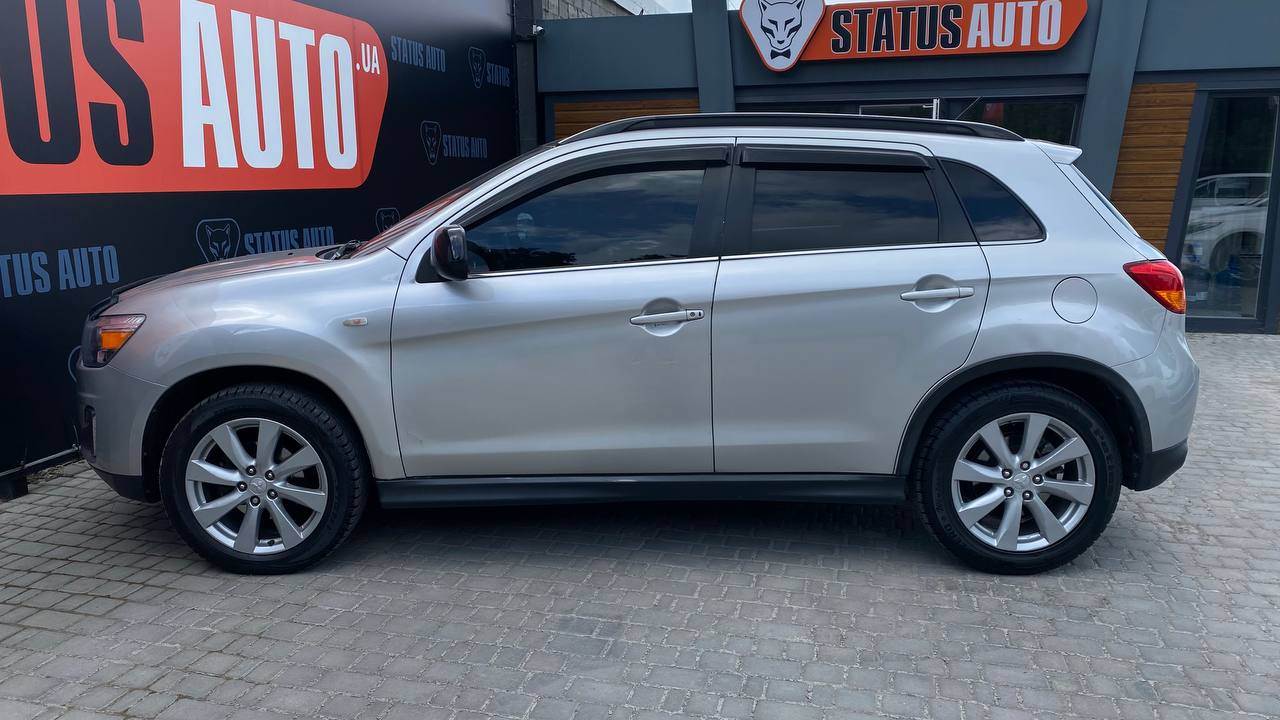 Mitsubishi Outlander Sport - фото 9