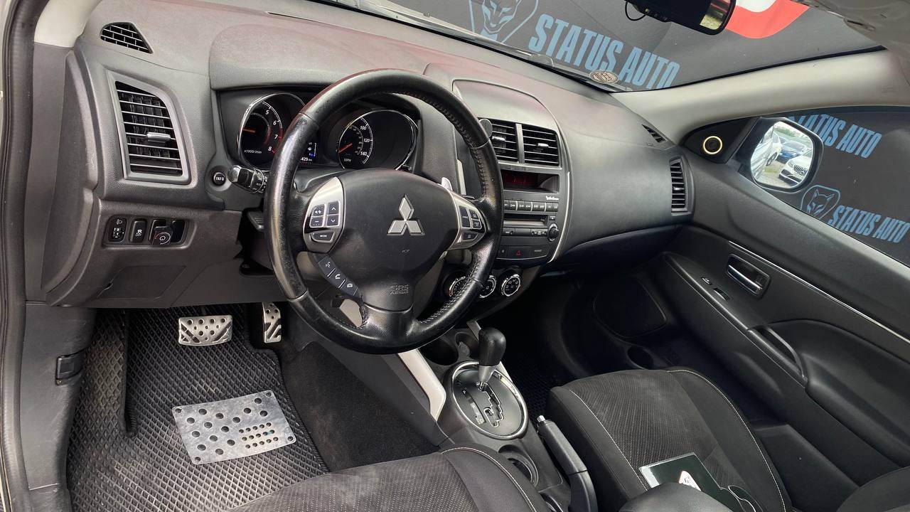 Mitsubishi Outlander Sport - фото 14