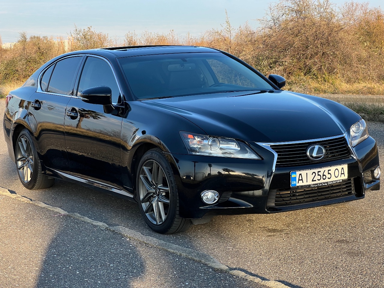 Lexus GS - фото 9