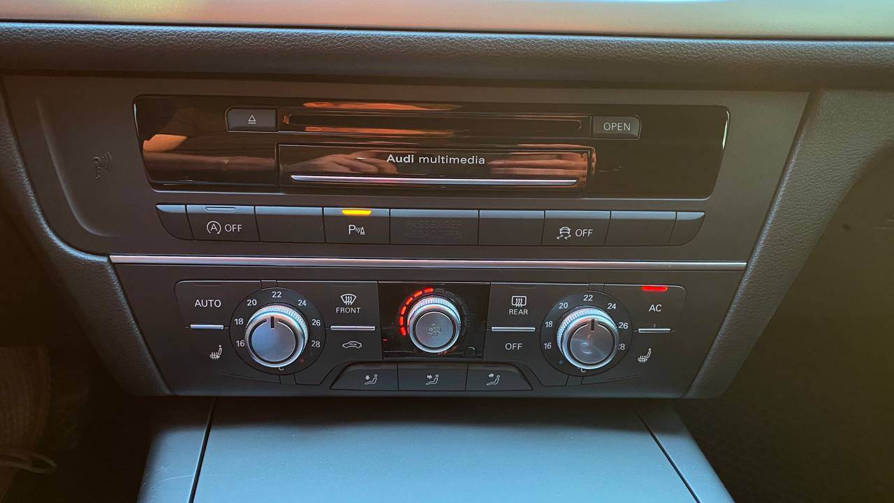 Audi A6 - фото 23