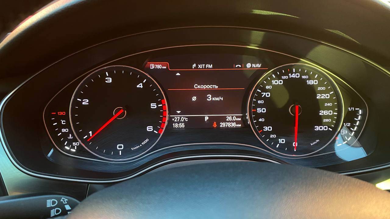 Audi A6 - фото 21