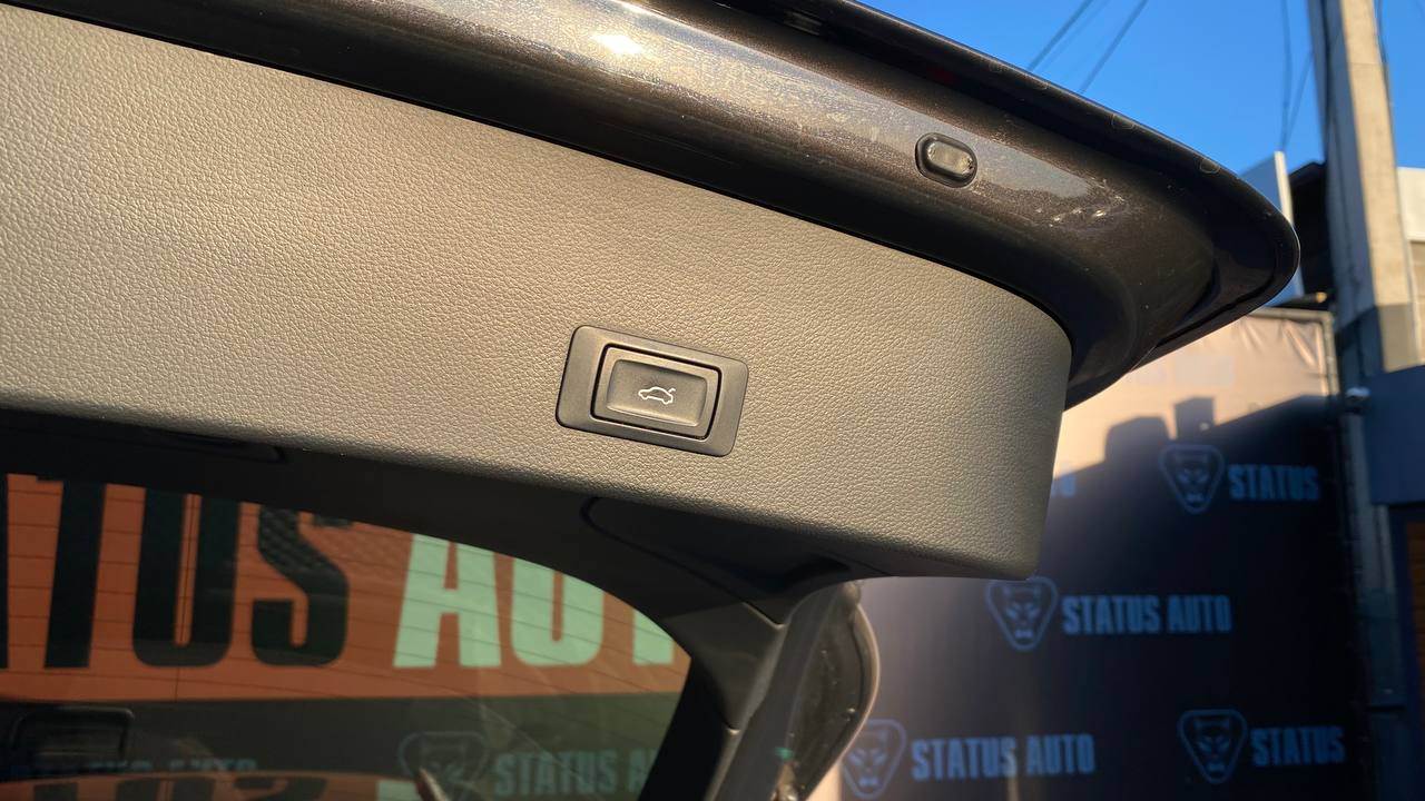 Audi A6 - фото 13