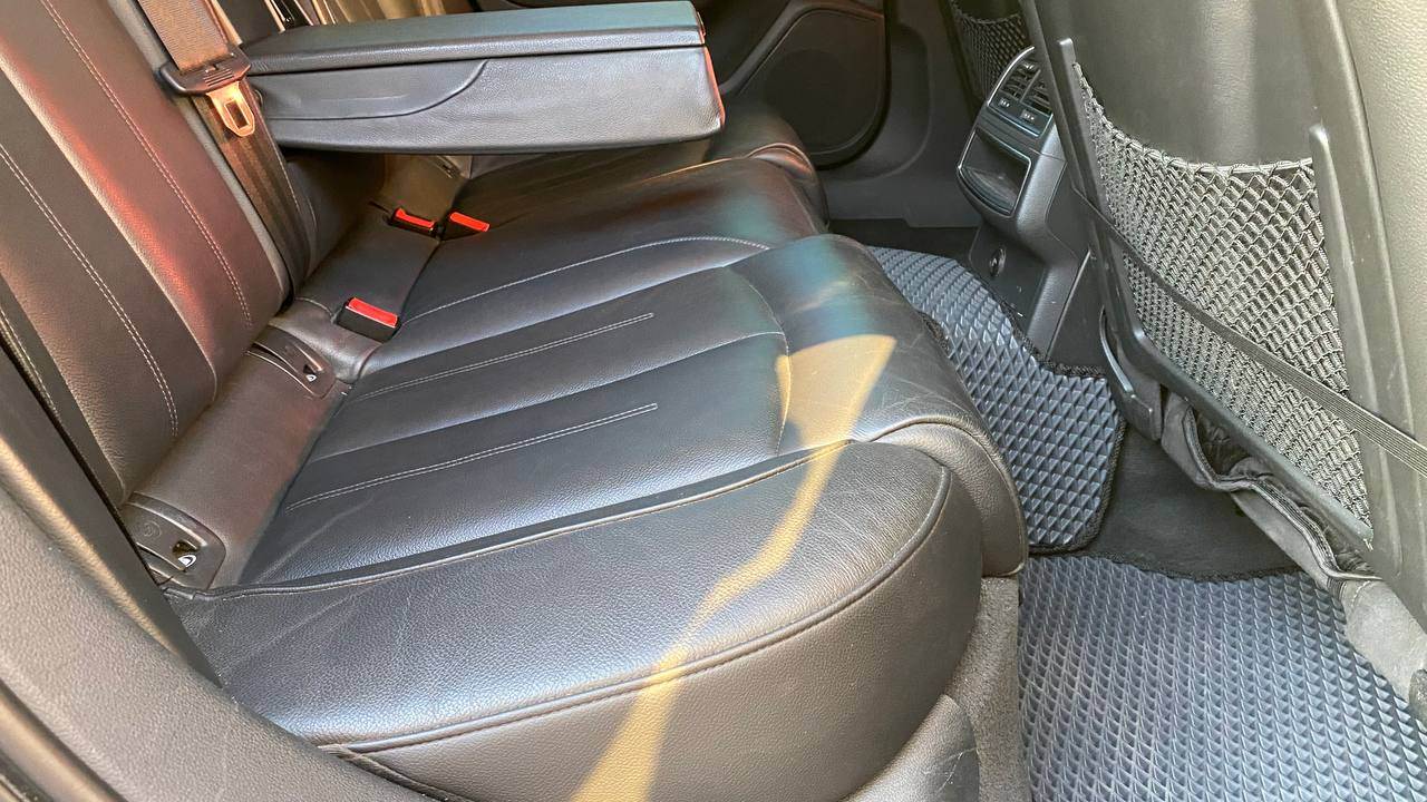 Audi A6 - фото 35