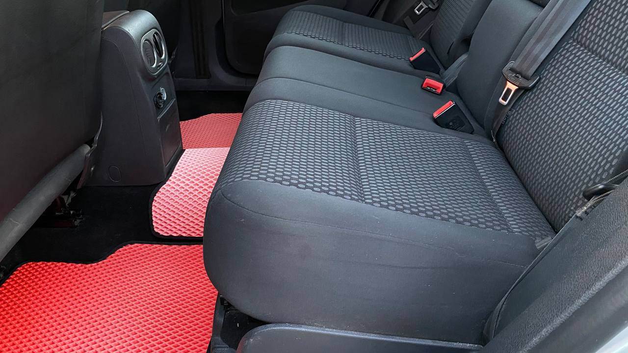 Volkswagen Tiguan - фото 29