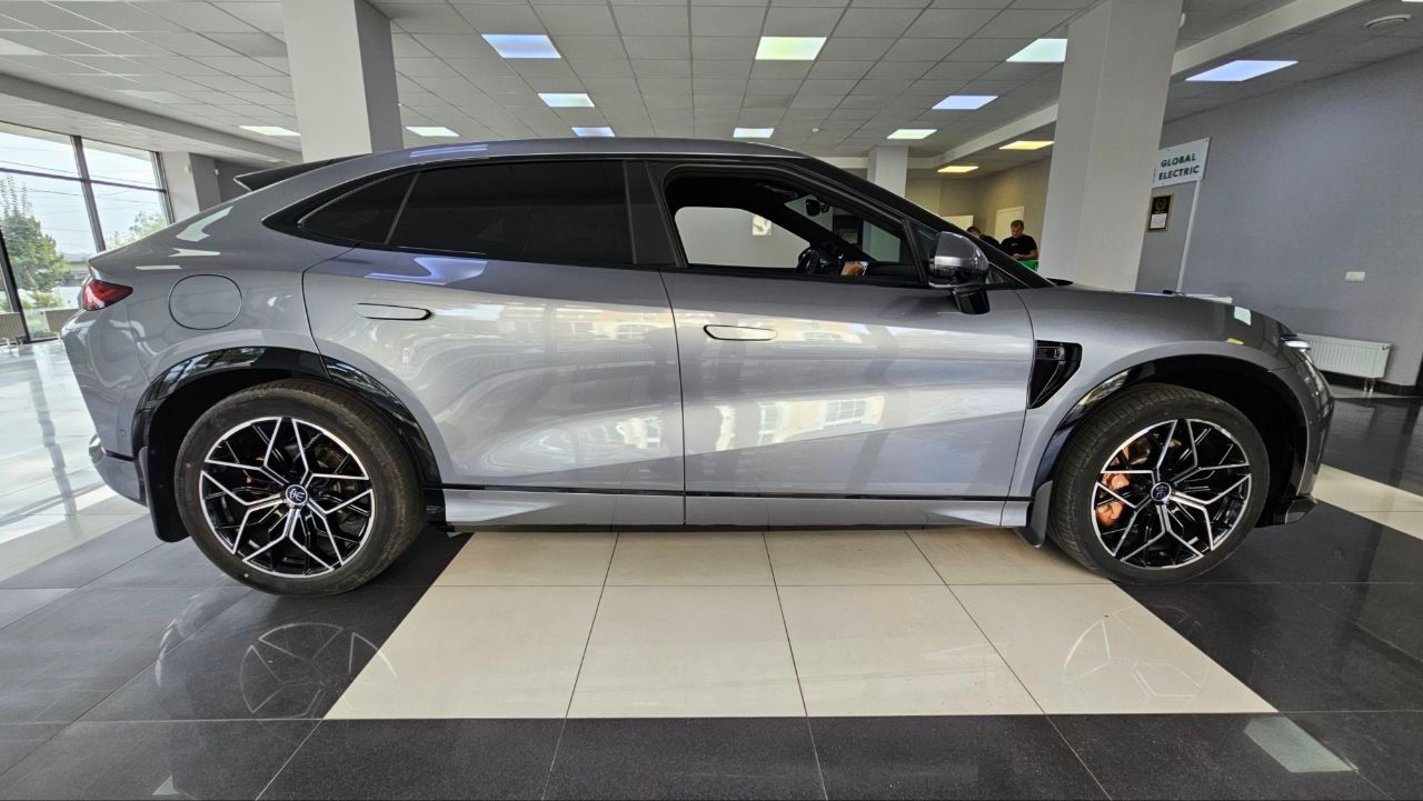 BYD Song L - фото 4