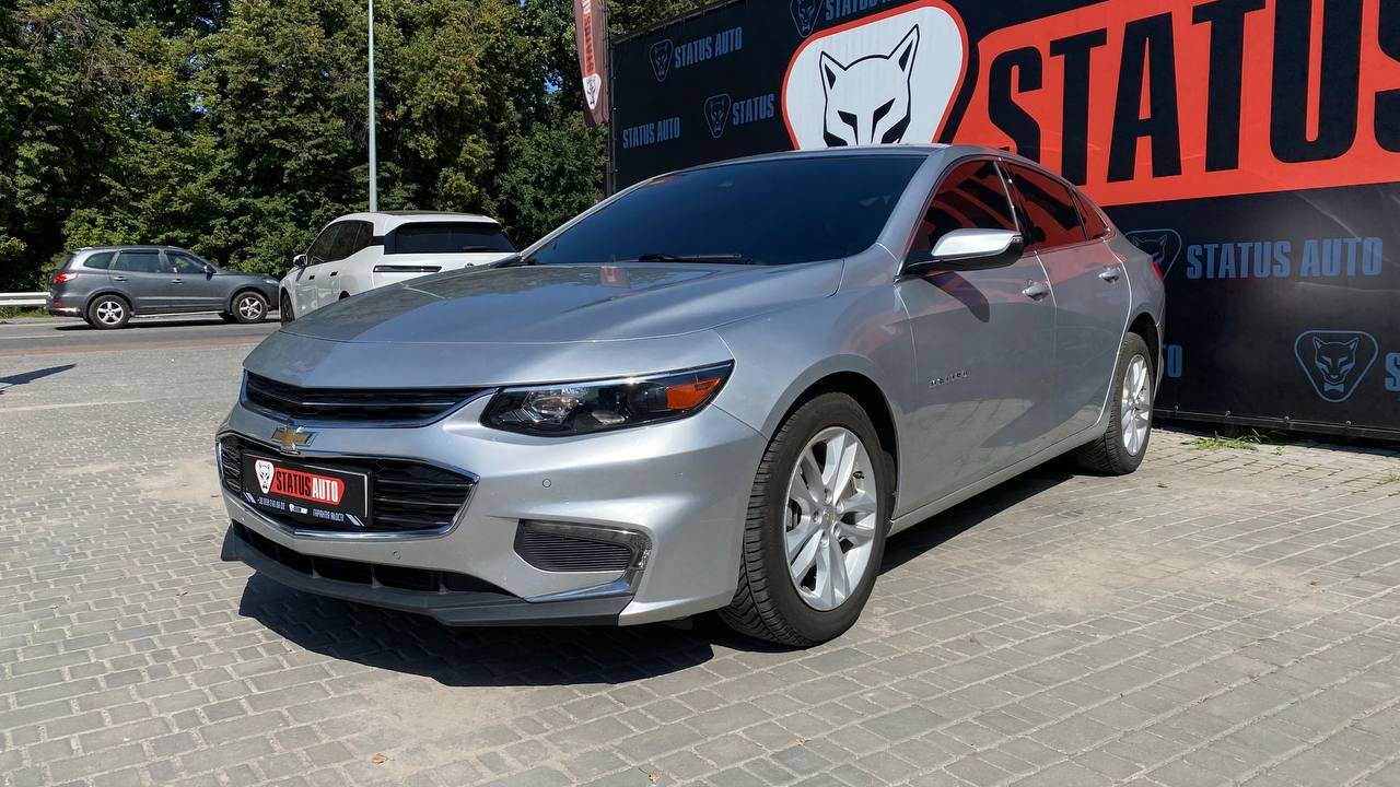Chevrolet Malibu - фото 1