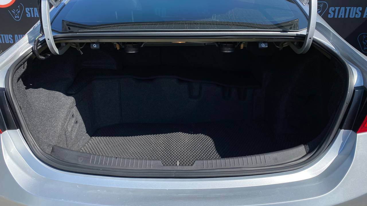 Chevrolet Malibu - фото 12