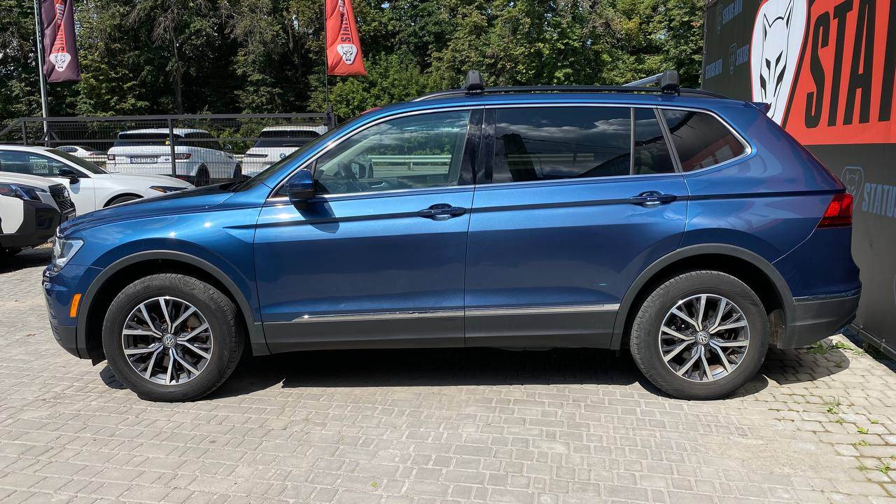 Volkswagen Tiguan - фото 5