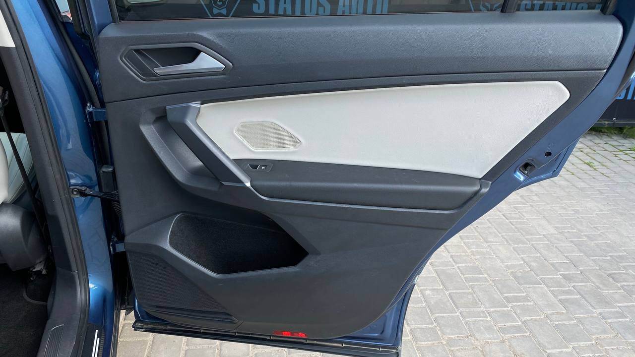 Volkswagen Tiguan - фото 32