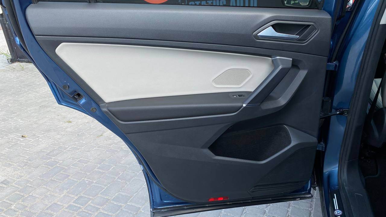 Volkswagen Tiguan - фото 27