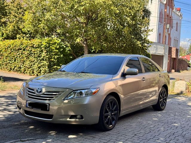 Toyota Camry - зображення 3