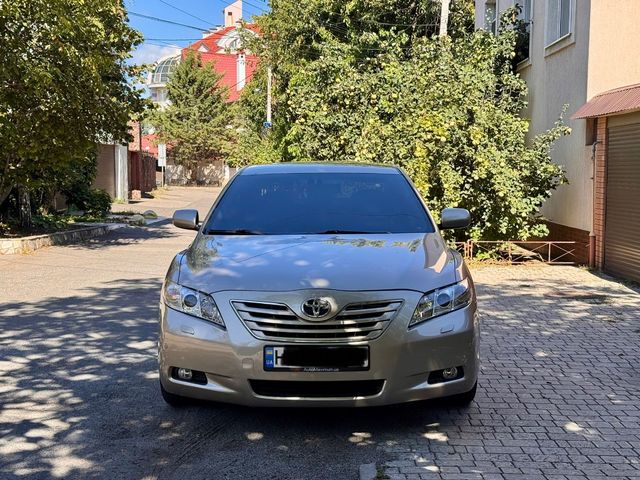 Toyota Camry - зображення 2
