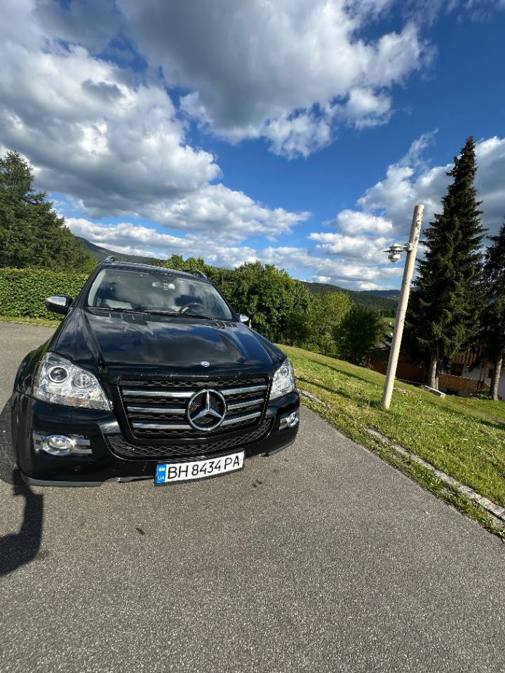 Mercedes-Benz GL-Класс - фото 1