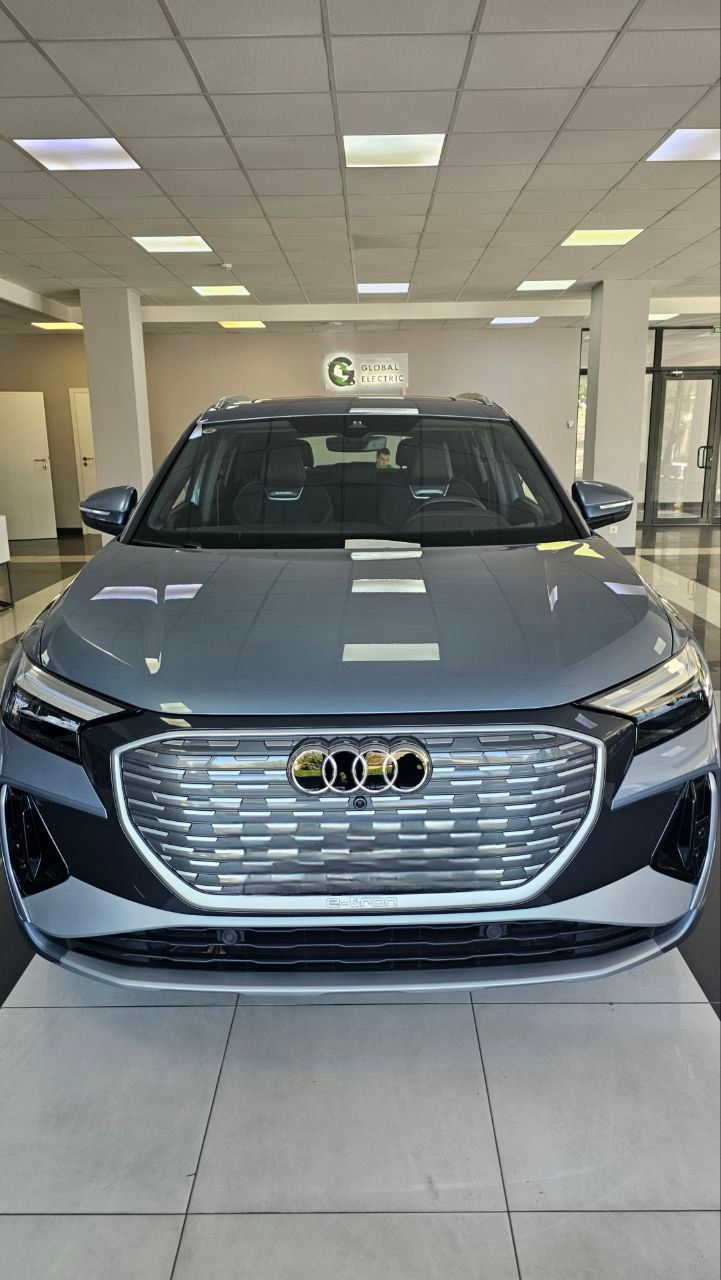 Audi Q4 e-tron - фото 2