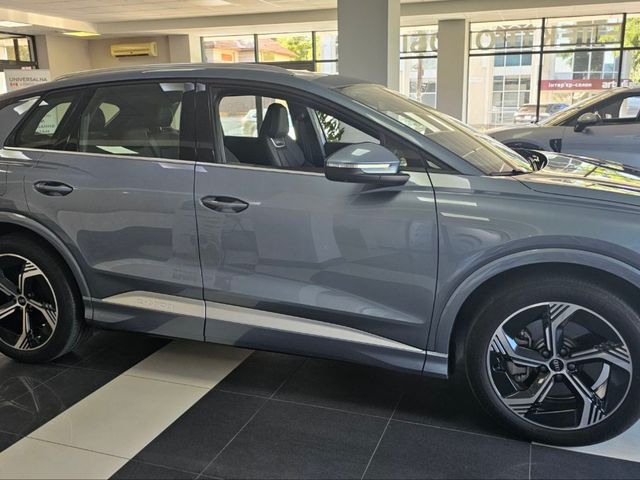 Audi Q4 e-tron - фото 4