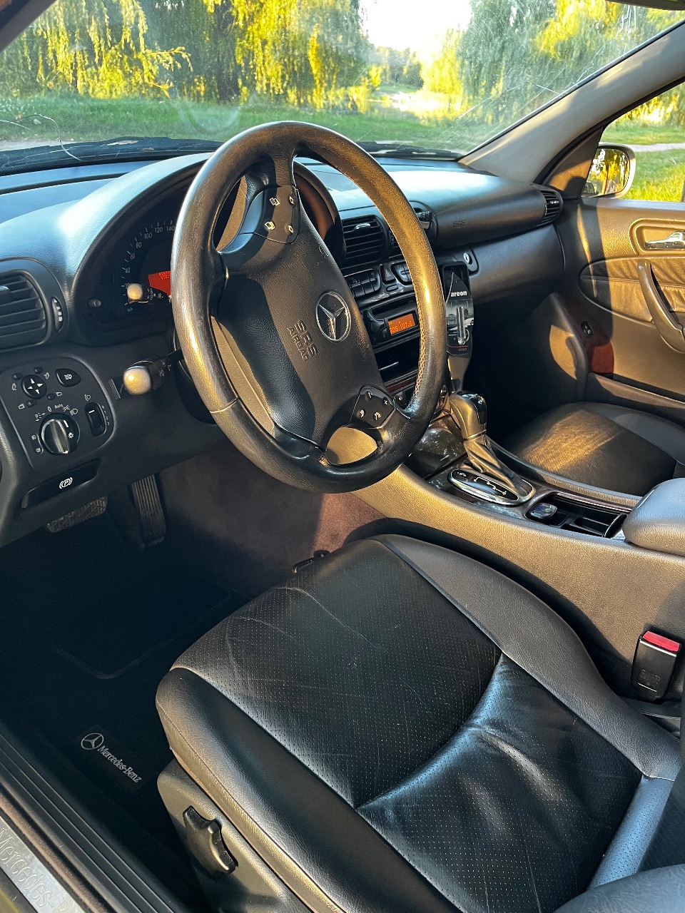 Mercedes-Benz C-Класс - фото 14